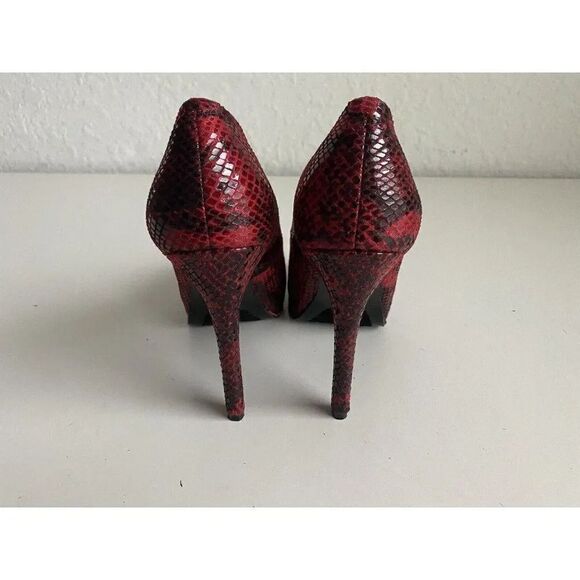 GUESS Red Snake Print High Stiletto Heeled Peep Toe Heels Size 7M Used - Picture 5 of 13